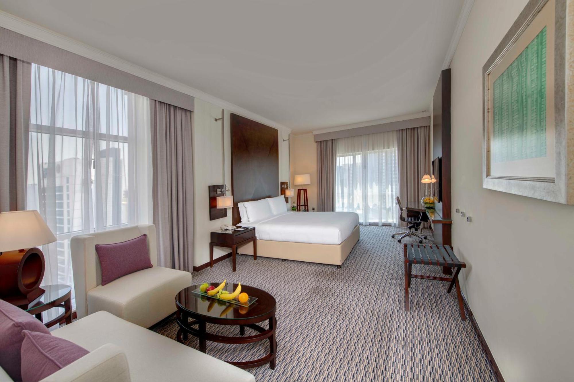 Hotel Media Rotana Dubai Exterior foto A room at the hotel
